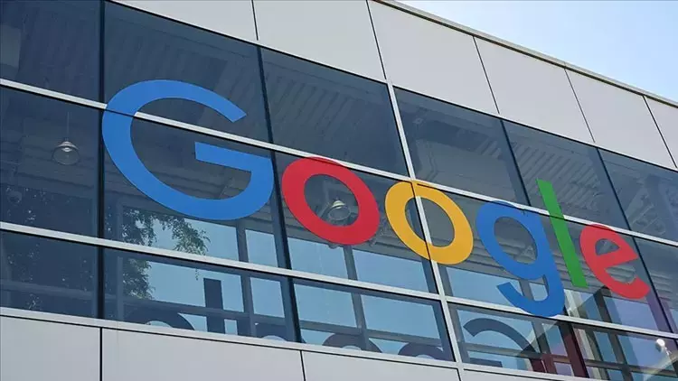 Böyük Britaniyadan Google-a zərbə: Manipulyasiya iddiası