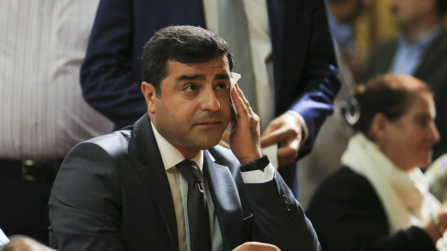 Səlahəddin Dəmirtaş: “Allah Ərdoğana can sağlığı versin”